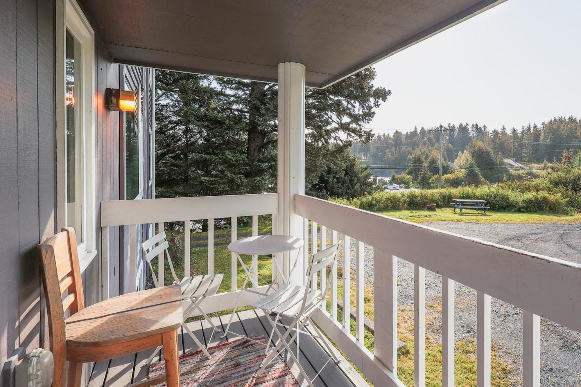 The Rogue Wave-Beach Access, Ocean Views, Private Kodiak Eksteriør bilde