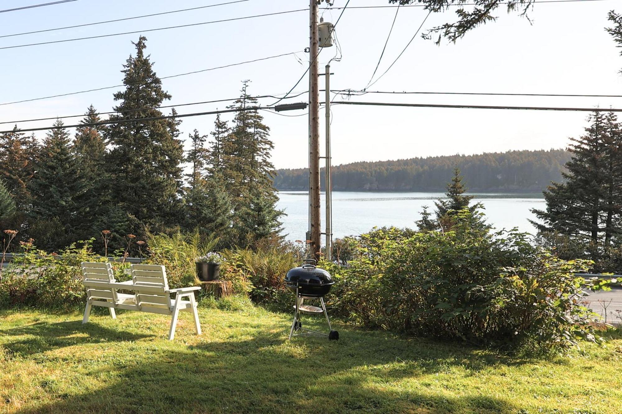 The Rogue Wave-Beach Access, Ocean Views, Private Kodiak Eksteriør bilde