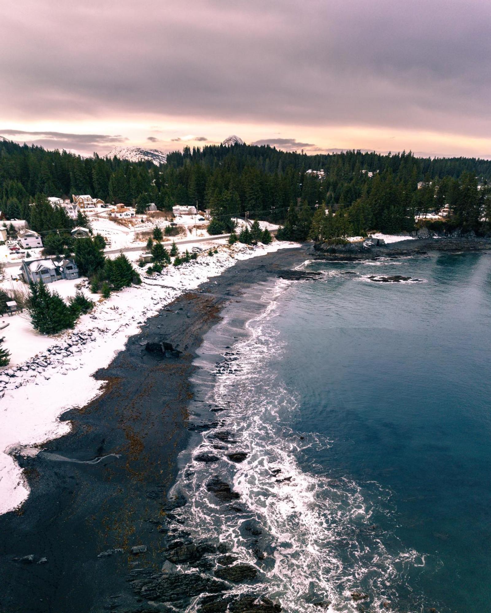 The Rogue Wave-Beach Access, Ocean Views, Private Kodiak Eksteriør bilde